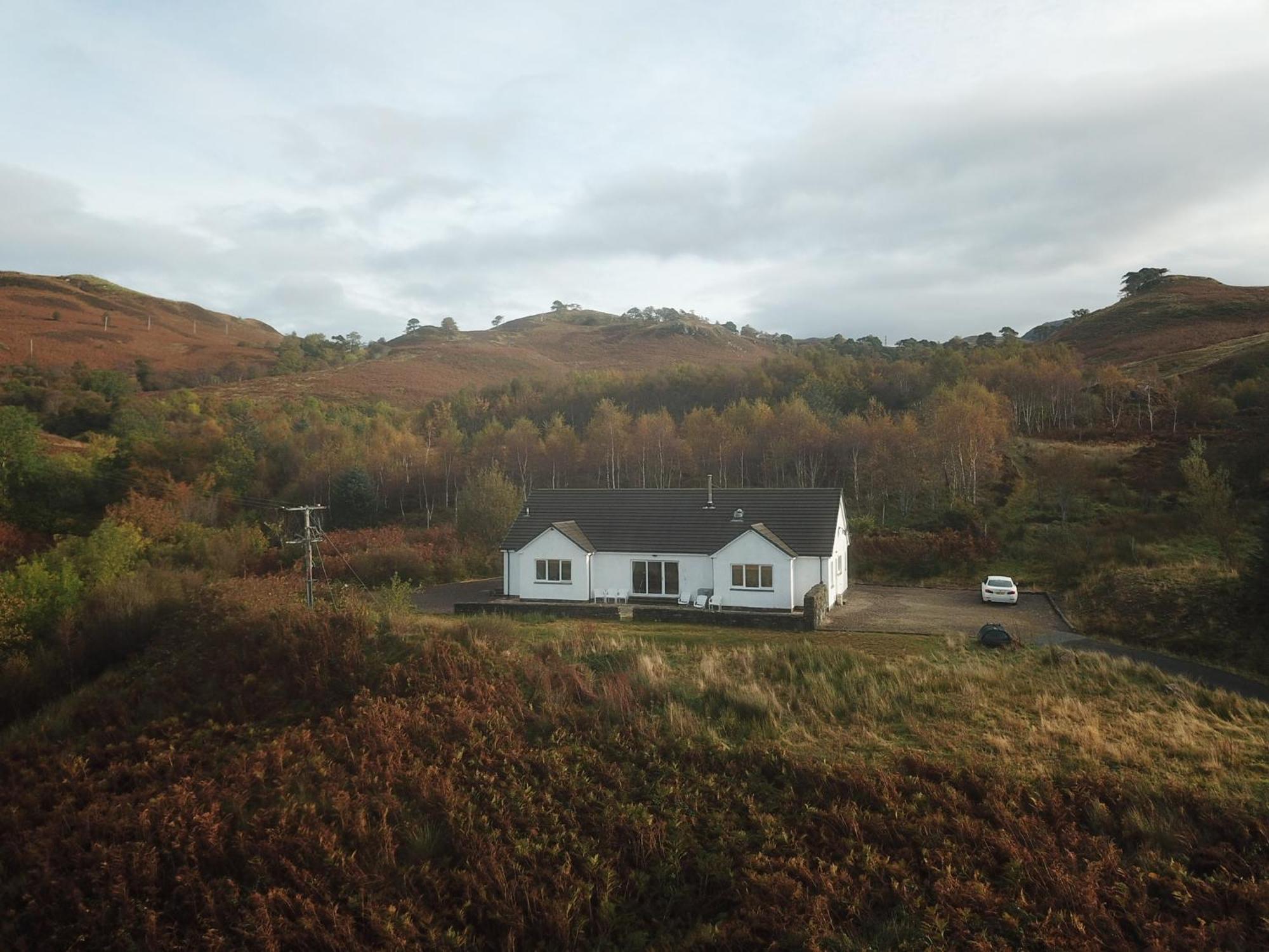 Skye View Villa กลีเนลก์ ภายนอก รูปภาพ