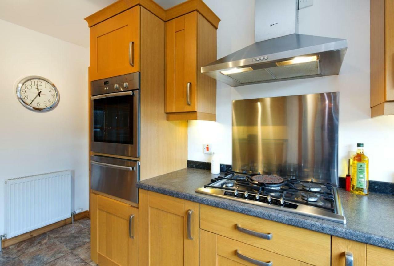 Skye View Villa กลีเนลก์ ภายนอก รูปภาพ
