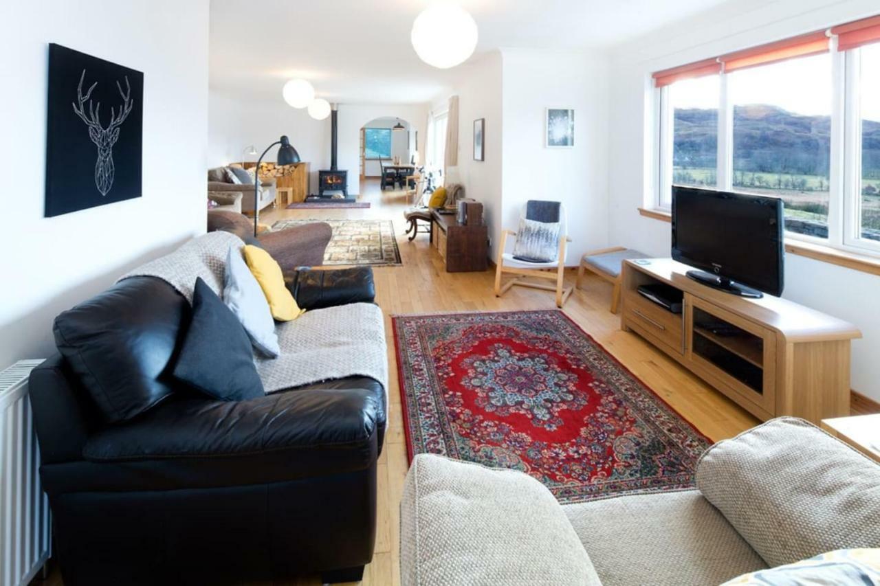 Skye View Villa กลีเนลก์ ภายนอก รูปภาพ