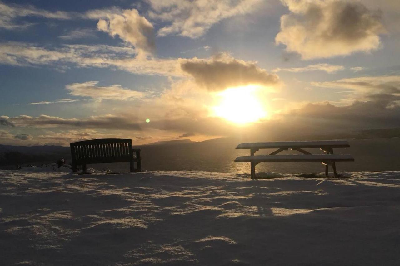 Skye View Villa กลีเนลก์ ภายนอก รูปภาพ