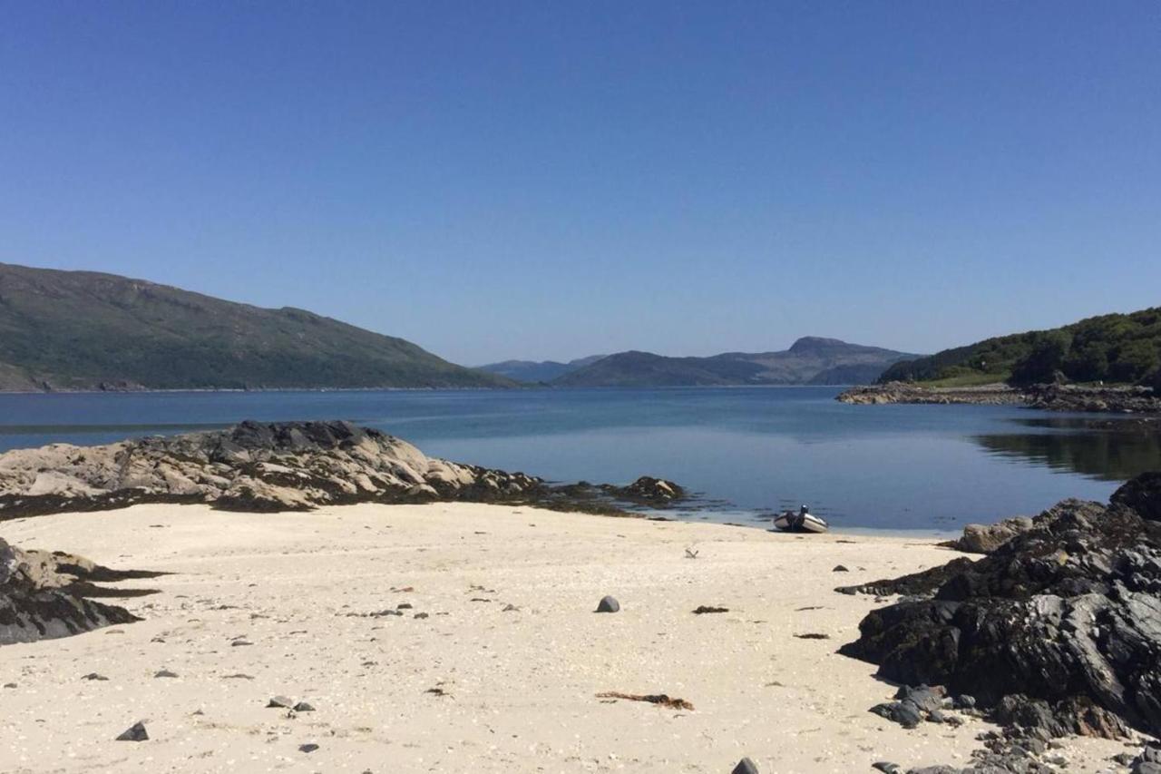 Skye View Villa กลีเนลก์ ภายนอก รูปภาพ
